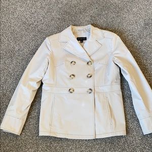 Cute tan Jacket size Medium